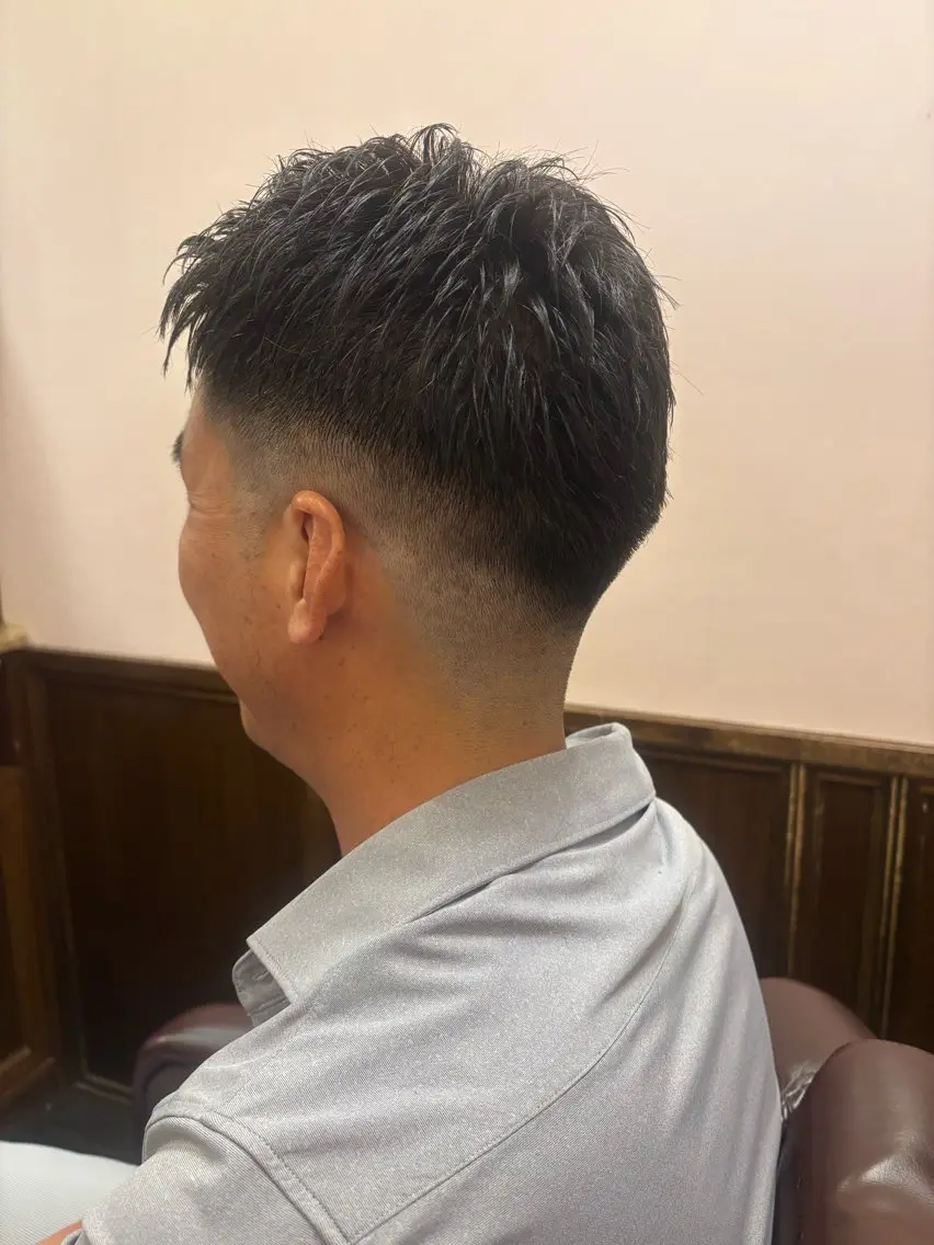 ショート メンズ フェードカット 橋本 ゆりあのヘアスタイル