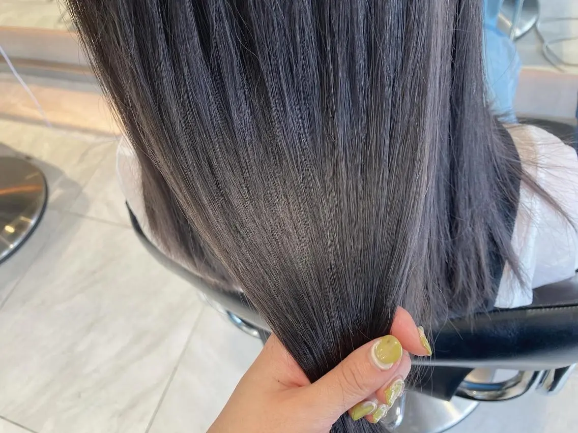 セミロング カラー ヘアアレンジ ブリーチ グレージュ オリーブ透明感カラー 表参道/MIKUのヘアスタイル