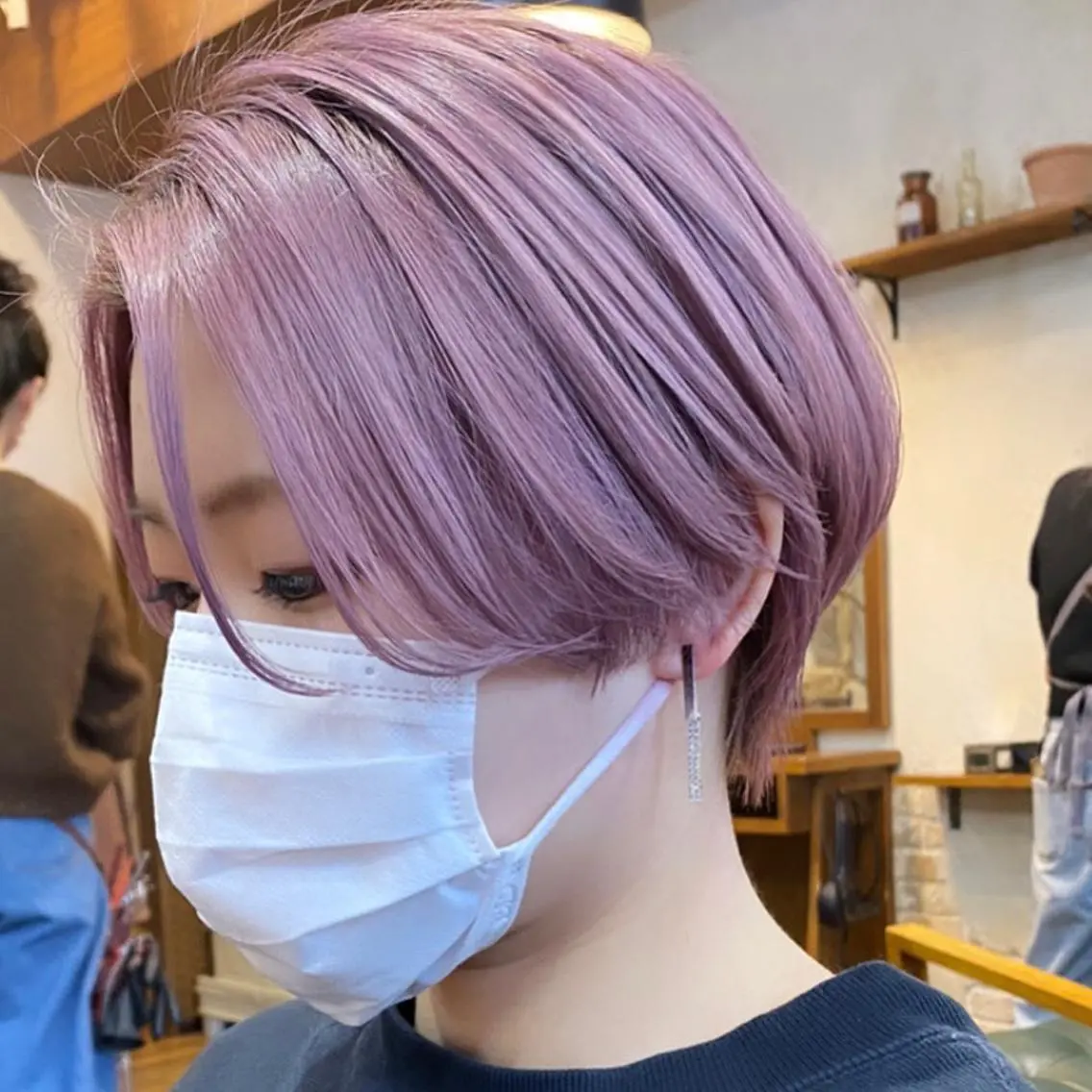 ショート カラー ブリーチ ケアブリーチ ダブルカラー ハイトーンカラー マンツーマン 美容師💚コウブチのヘアスタイル