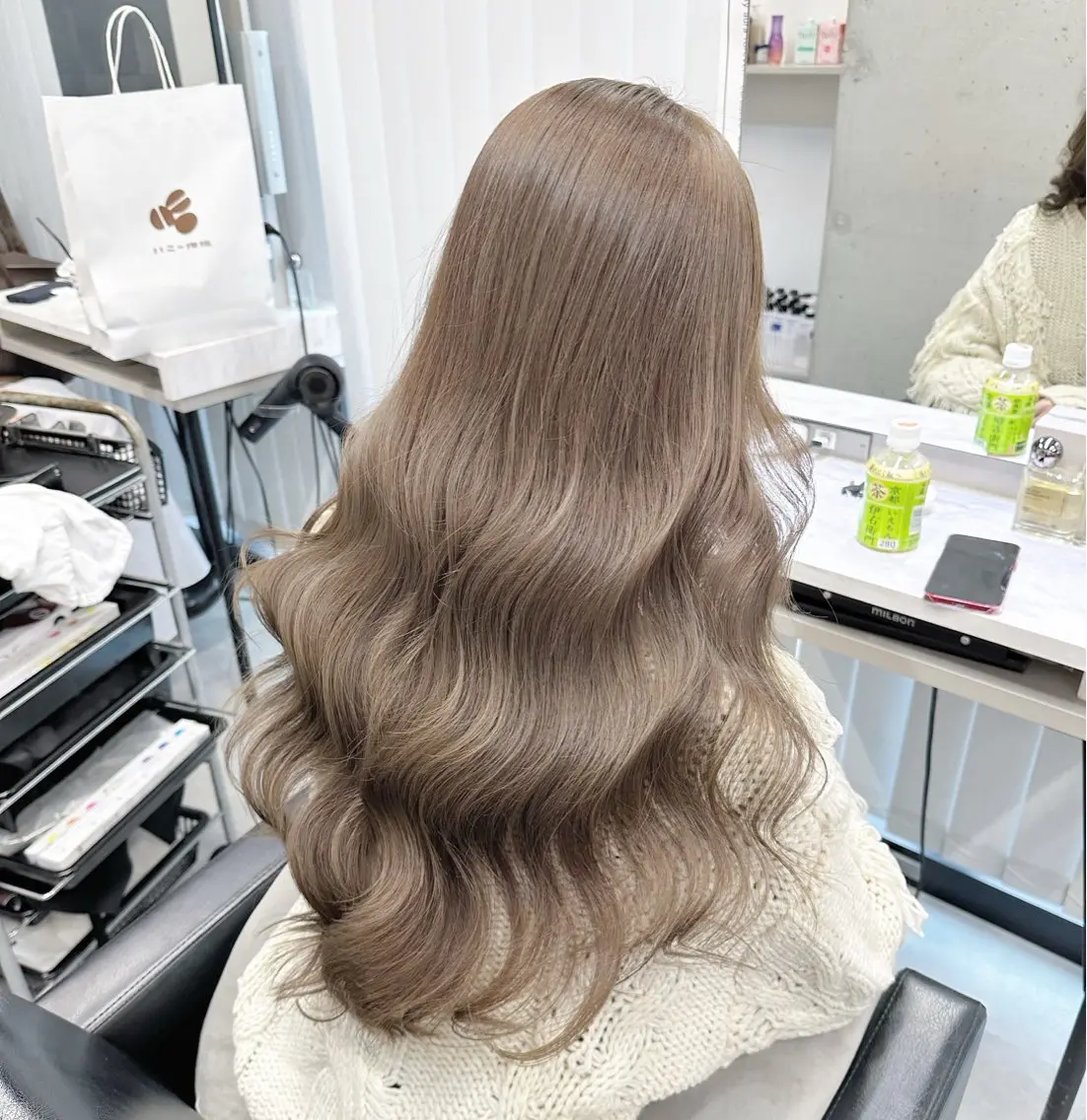 ロング カット ヘアカラー トリートメント Hardy ショータのヘアスタイル