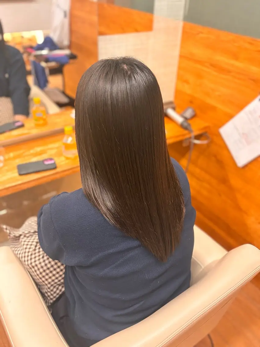 ロング カラー パーマ 透明感カラー 高橋 杏梓のヘアスタイル