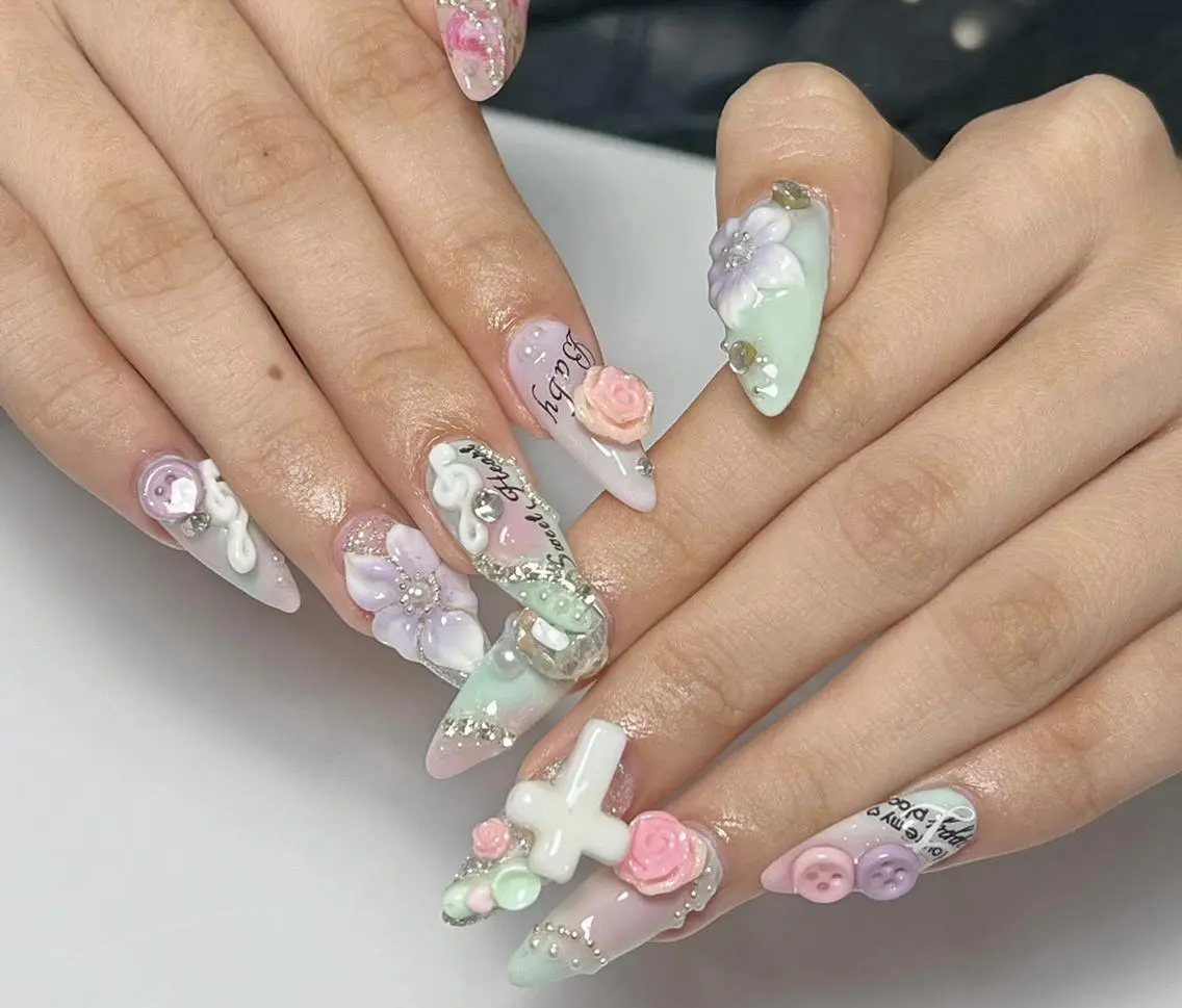 ネイル 長さ出し ジェルネイル 韓国ネイル マグネットネイル 持ち込み Yuu🎀 Belle Nailのネイルデザイン