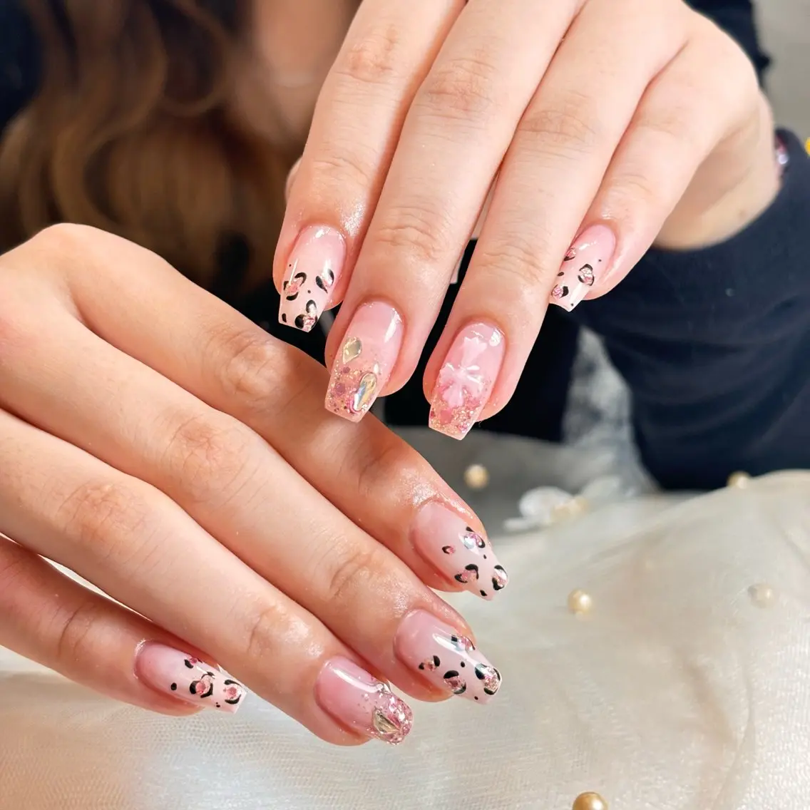 ネイル 桜ネイル 長さ出し フレンチネイル 韓国ネイル マグネットネイル ハンドネイル Kiwami nailsalonのネイルデザイン