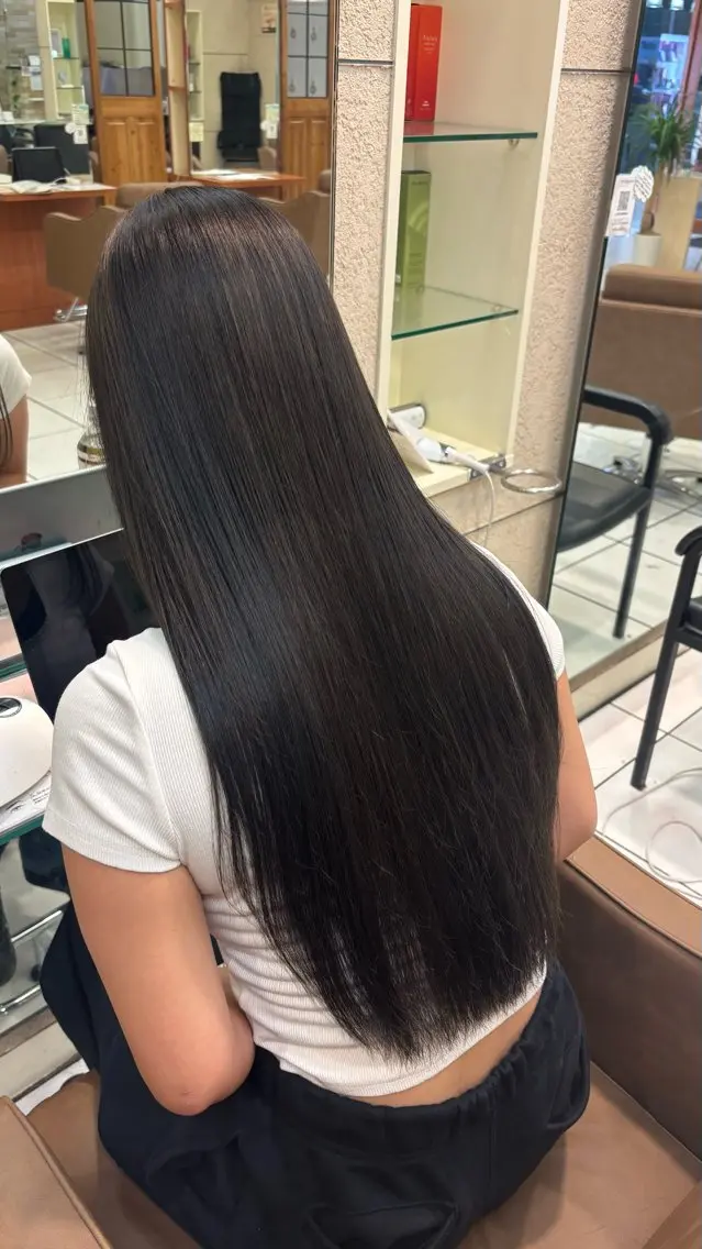 ロング カラー ヘアカラー トリートメント 艶カラー 髪質改善 🍓苺奈のヘアスタイル