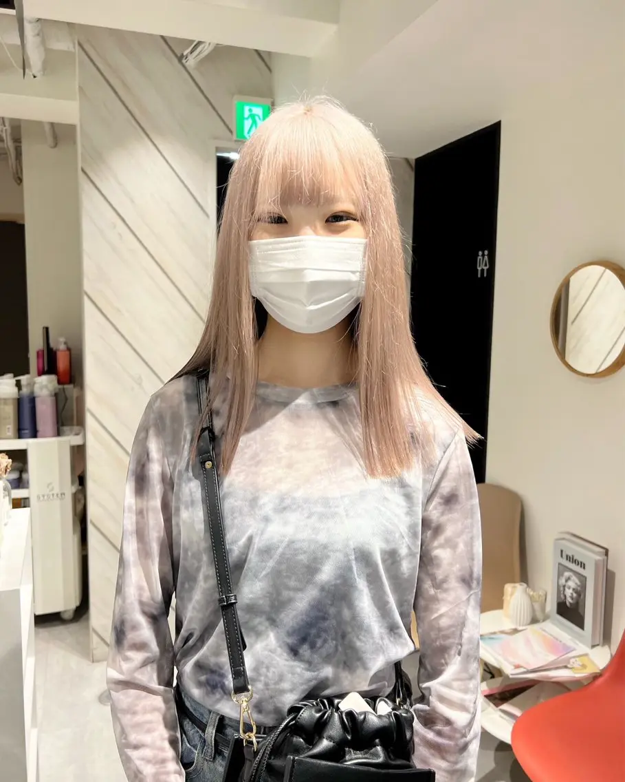 ロング カラー kanta 梅田 韓国ハイトーンのヘアスタイル