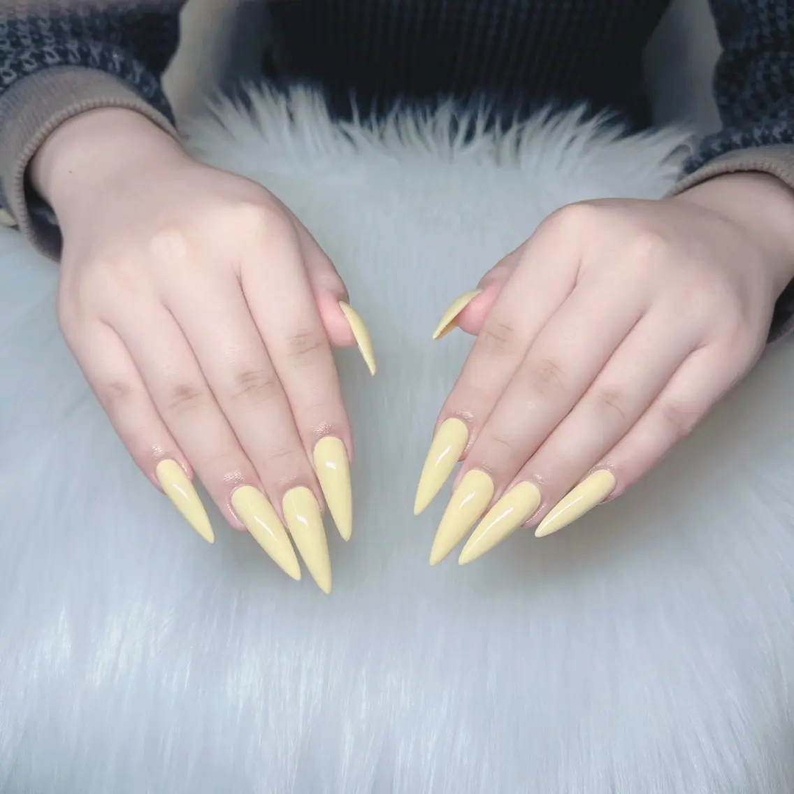ネイル ジェルネイル オフィスネイル ワンカラーネイル パラジェル シンプルネイル ハンドネイル GOHOUBI Nail 心斎橋店のネイルデザイン