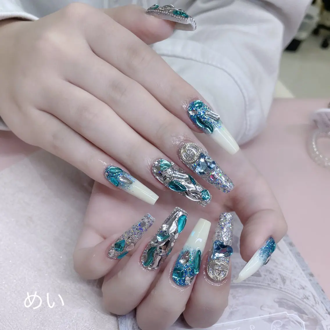 ネイル ハンドネイル princess スカルプ専門店のネイルデザイン