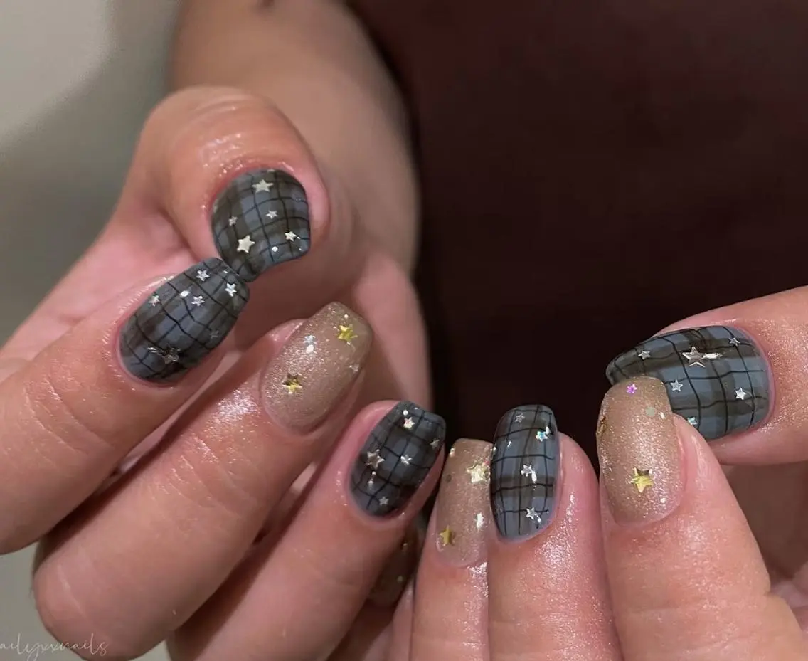 ネイル ハンドネイル 🎀 NaNa_nailのネイルデザイン