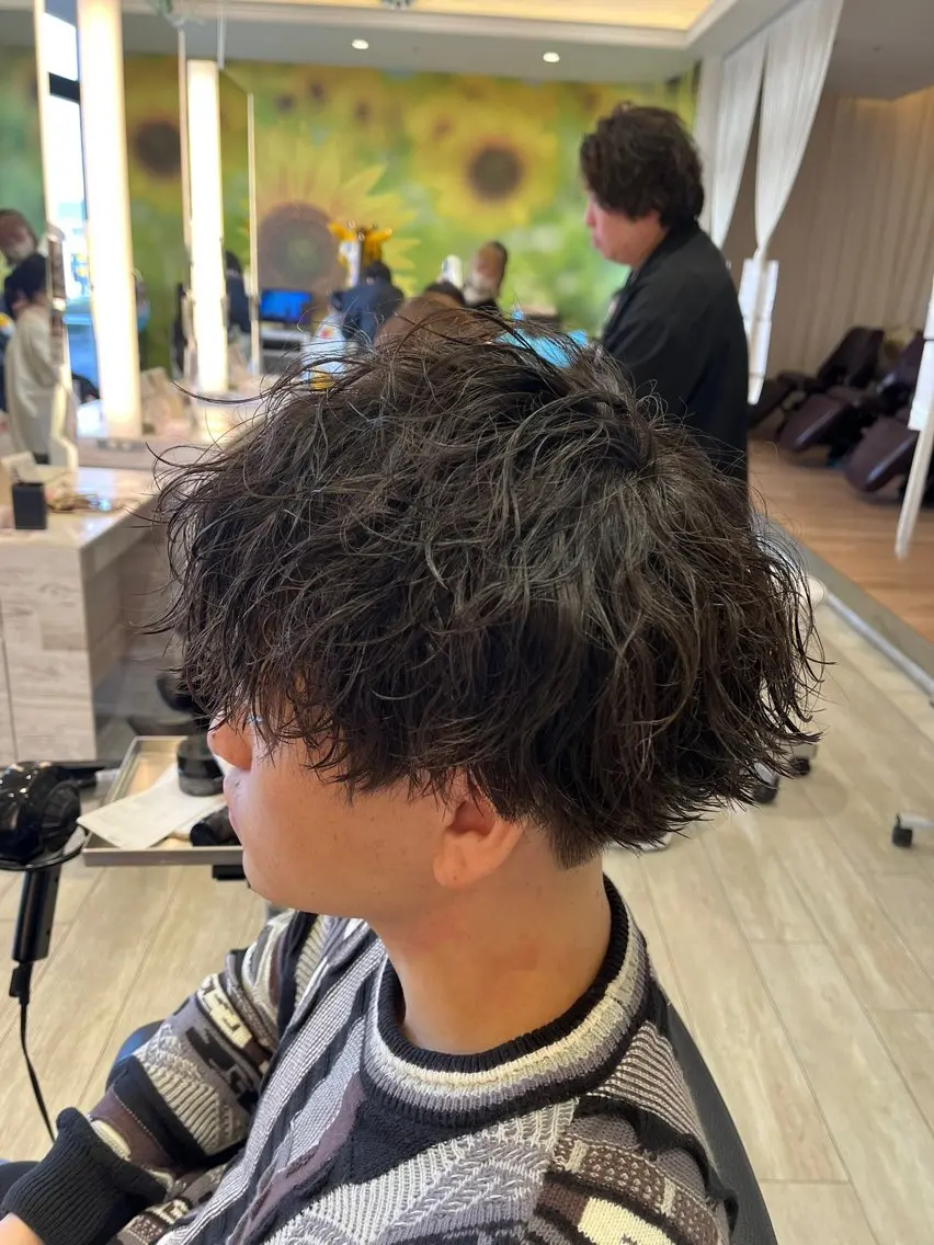 パーマ メンズ カット パーマ メンズパーマ 国安晃平のヘアスタイル