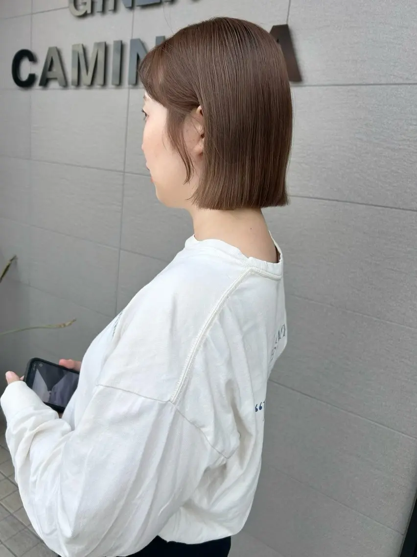ショート カラー ベージュカラー ブリーチ ブラウンカラー ブラウンベージュ カット ヘアカラー ご予約はインスタ のみ🌿@n7g10のヘアスタイル