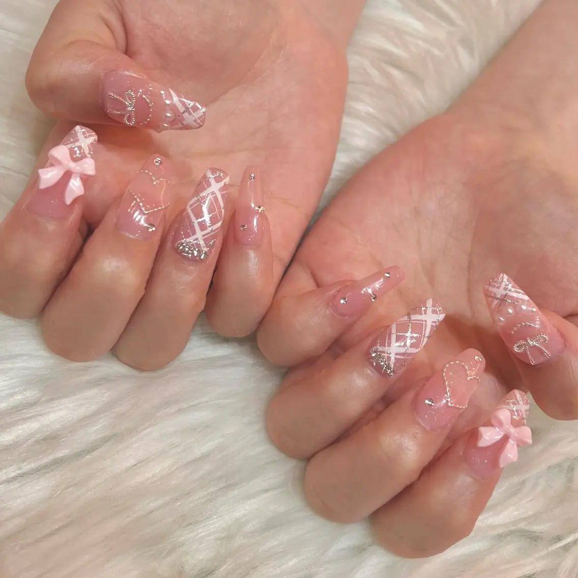 ネイル ハンドネイル KIREIE Satomiのネイルデザイン