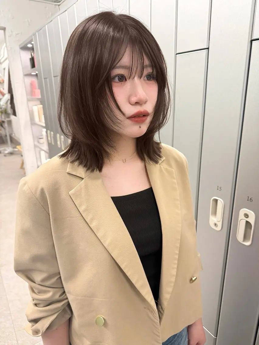 ミディアム カット ヘアカラー おしゃれボブ/暖色 カラー🧶いろはのヘアスタイル