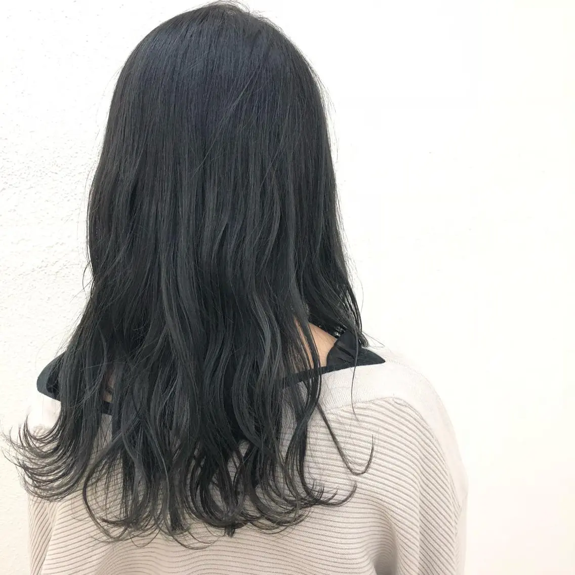 セミロング ZAZA ASAMIのヘアスタイル