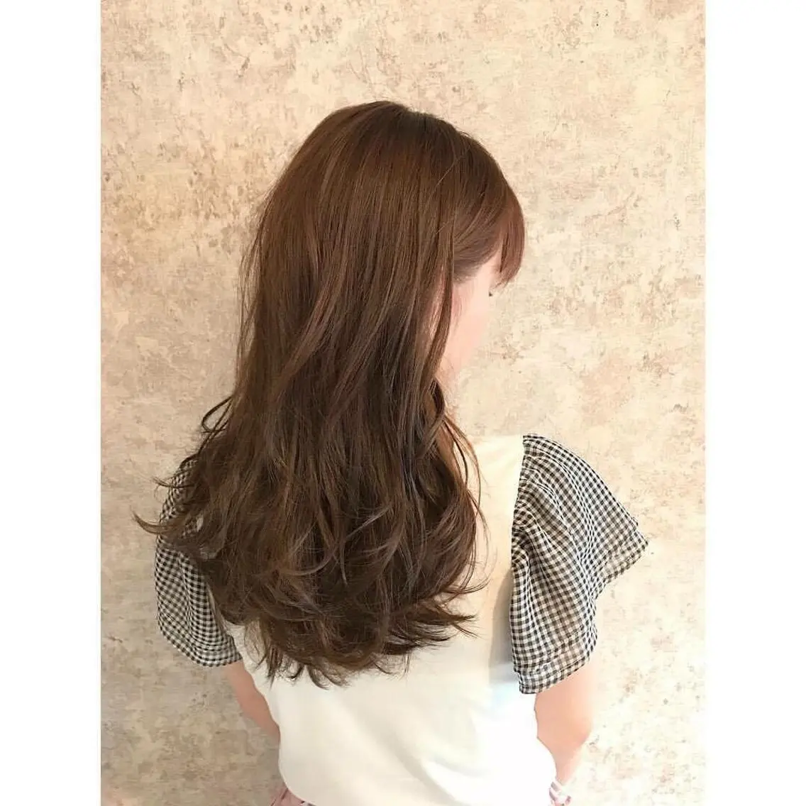 ミディアム カラー ハイトーンブリーチ 土坂　由志【京都】のヘアスタイル