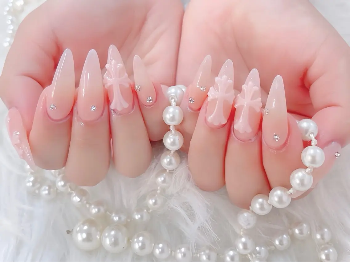 ネイル オーロラネイル チークネイル 桜ネイル クリアネイル ドット ハンドネイル Rin Nail Shinokuboのネイルデザイン