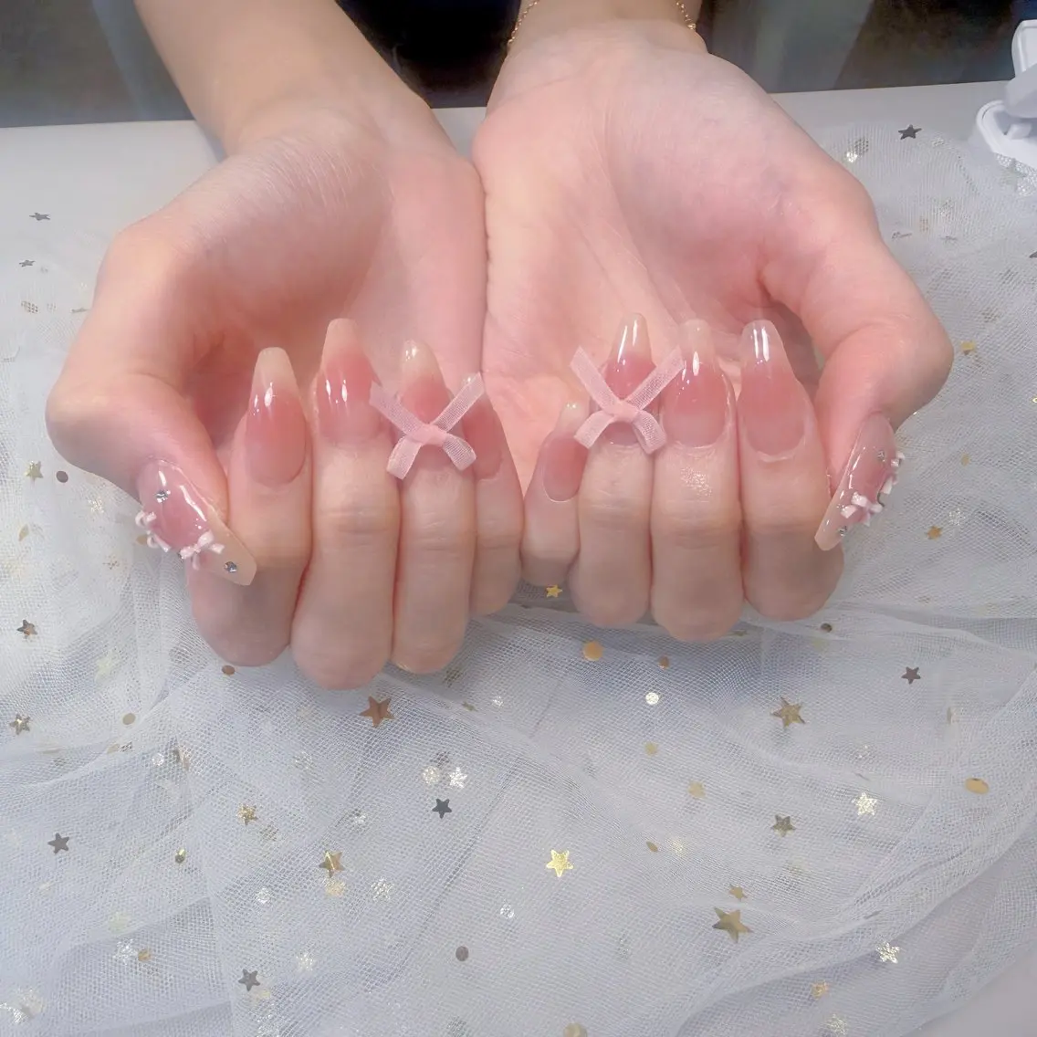 ネイル チークネイル U.MI Nail Salonのネイルデザイン