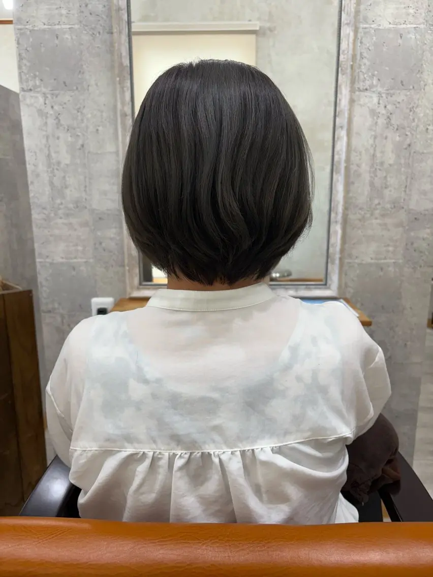 ショート くせ毛 ショートヘア カット ヘアカラー トリートメント Shiina シイナのヘアスタイル