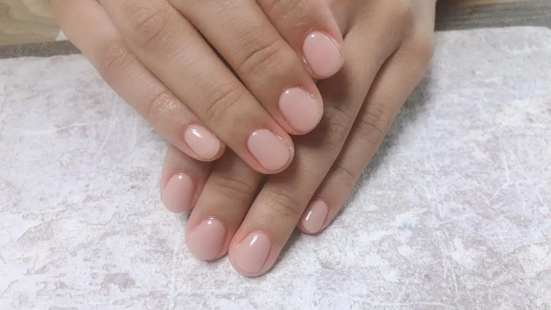 ネイル ワンカラーネイル シンプルネイル ハンドネイル mogunail &blowのネイルデザイン
