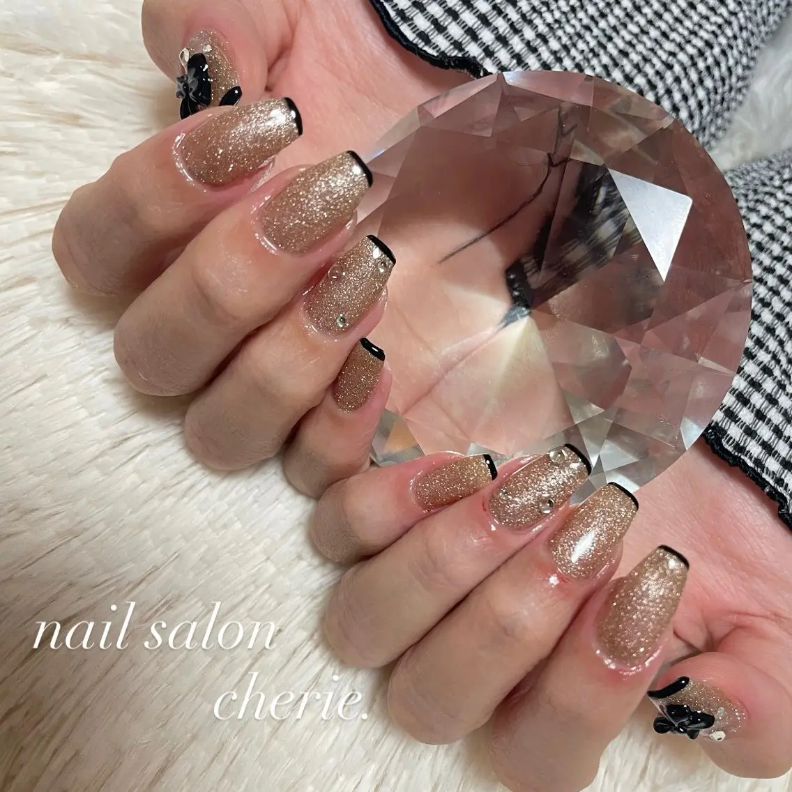 ネイル フラッシュネイル フレンチネイル ハンドネイル nail salon cherieのネイルデザイン