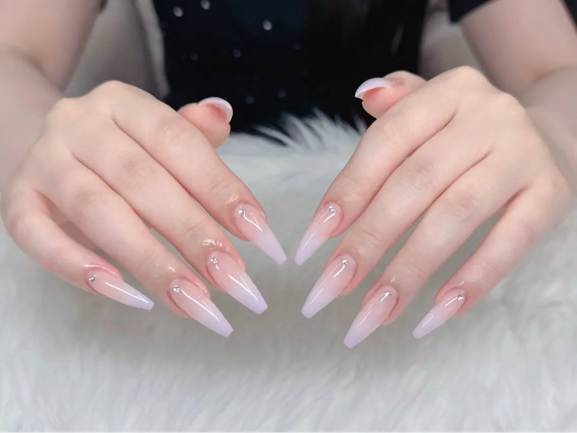 カラー ピンクカラー ハンドネイル GOHOUBI Nail 心斎橋店のネイルデザイン
