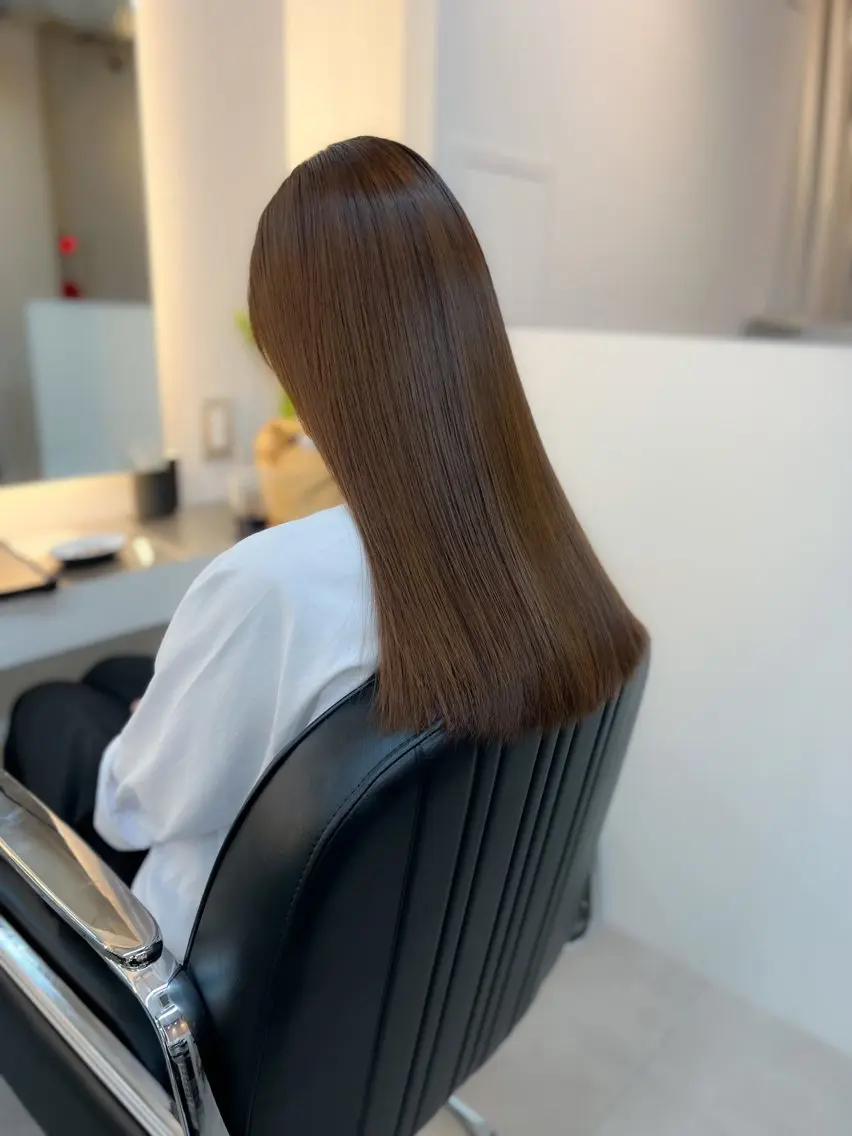 パーマ shiomi H辻田 杏梨のヘアスタイル