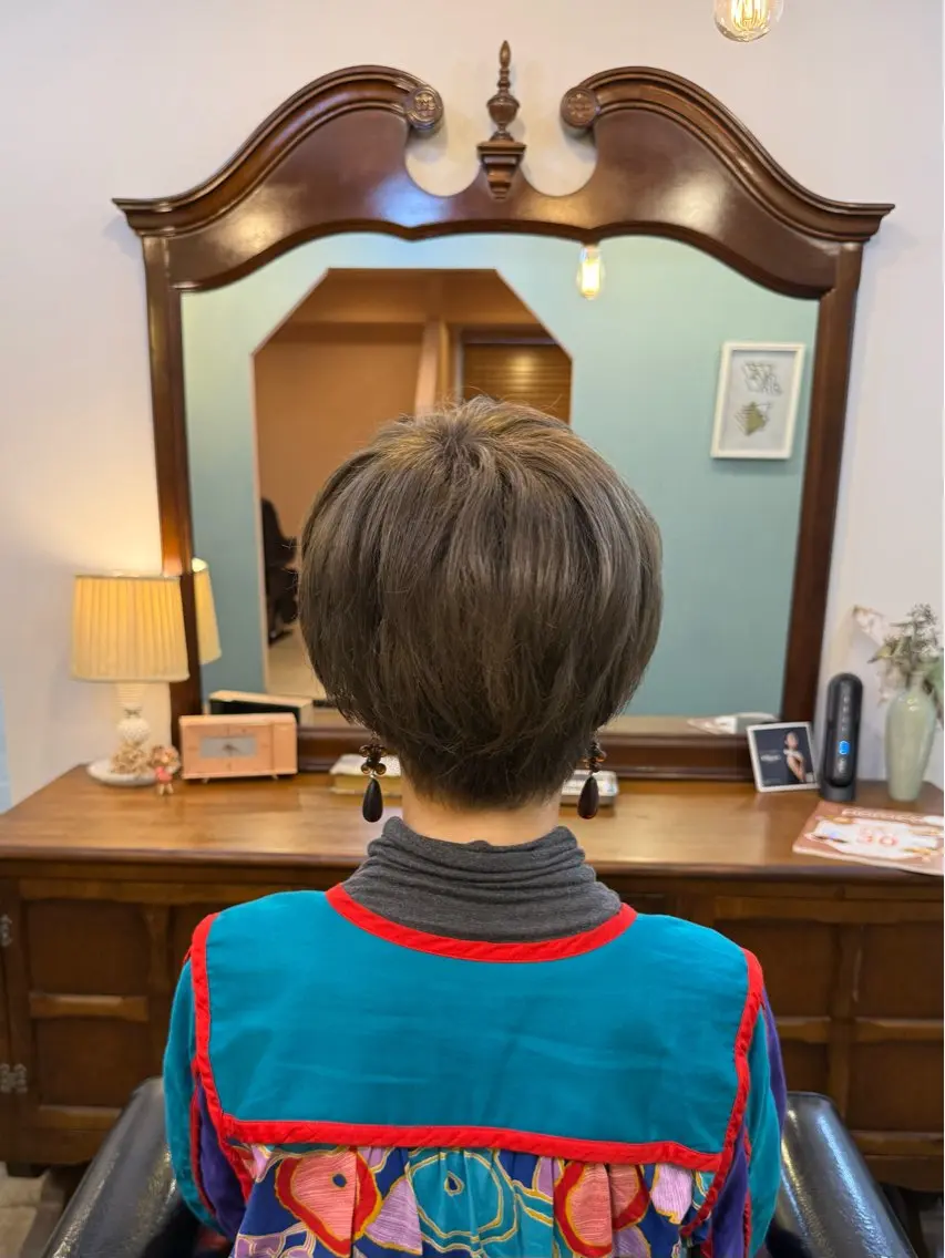 ショート カラー ヘアカラー SOU理美容所 ネネのヘアスタイル