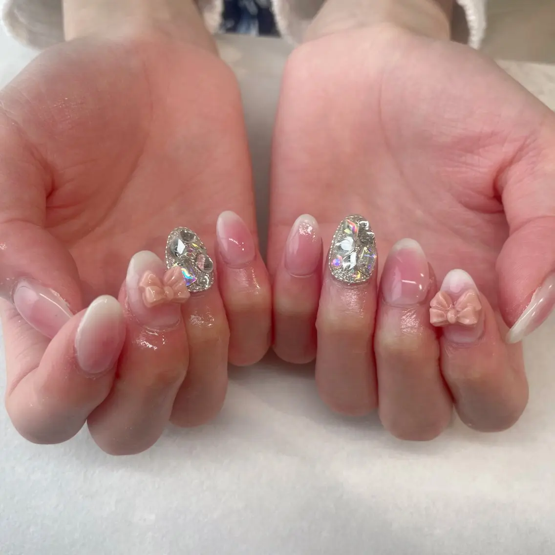 ネイル ハンドネイル 💎🐰 saki. m 🐰💎のネイルデザイン