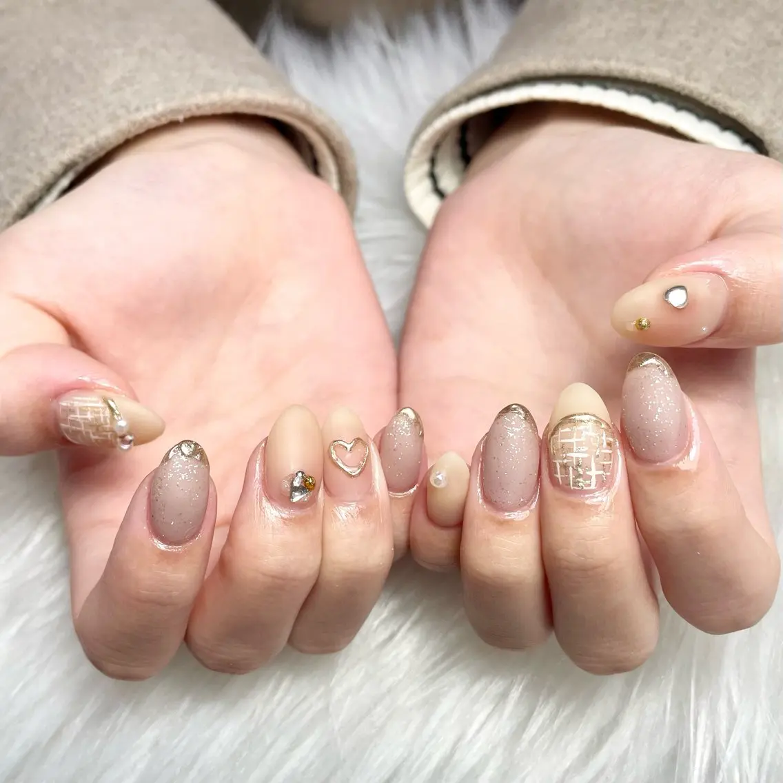 ネイル ハンドネイル RosyBeauty Salonのネイルデザイン