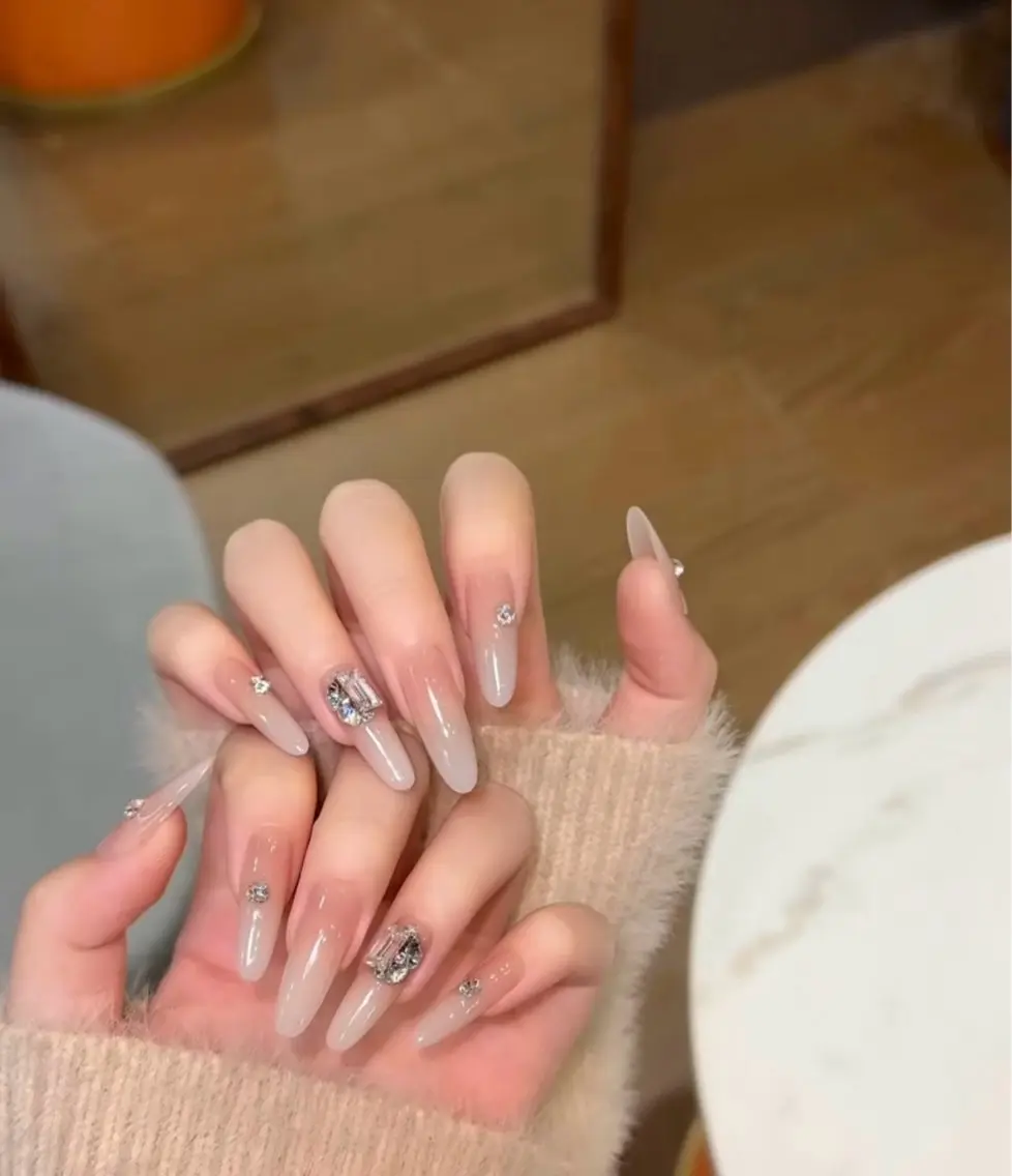 ネイル ハンドネイル U.mi Nail Salonのネイルデザイン