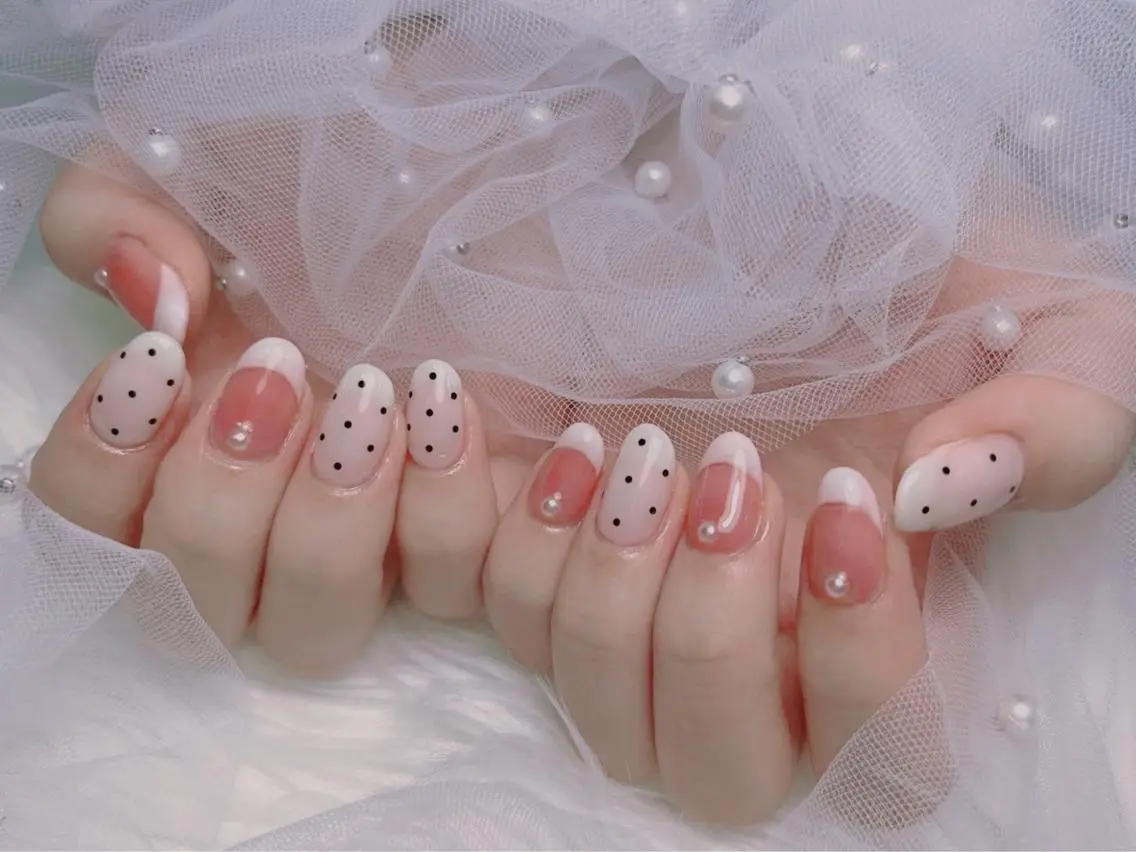 ネイル lucky nail 歌舞伎町のネイルデザイン