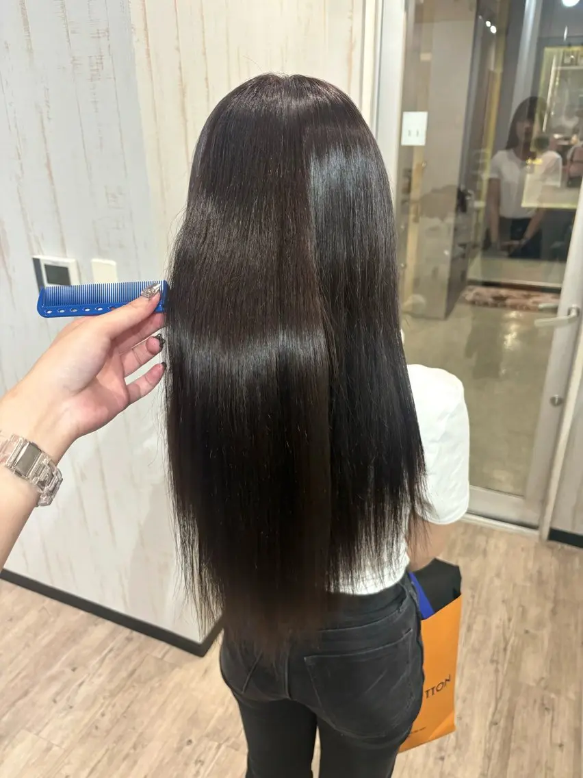 ロング カラー ブリーチ ブラウンカラー ココアブラウン 桑原 由理のヘアスタイル