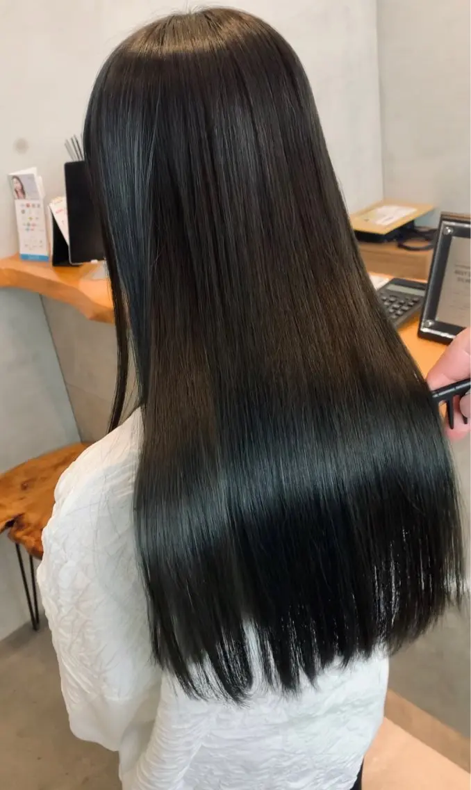 ロング カット トリートメント 🍎縮毛矯正特化🍎 にしごおりのヘアスタイル