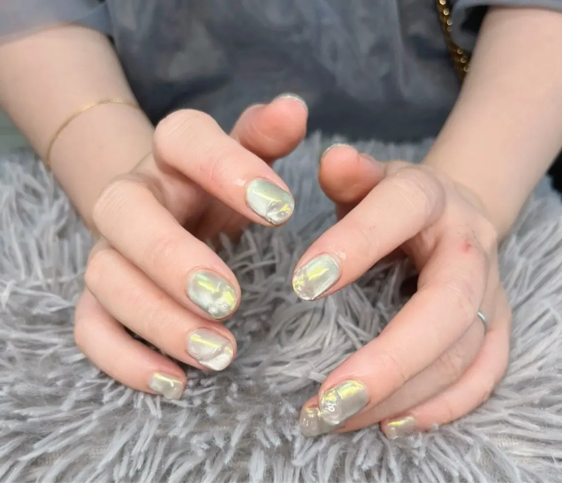 ネイル マグネットネイル ぷっくりネイル ek.nail⭐︎ kanaのネイルデザイン