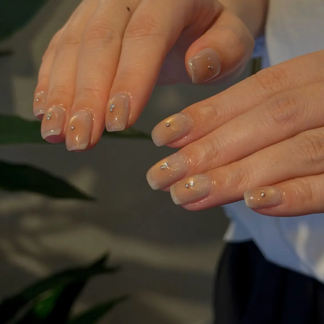 ネイル クリアネイル フラッシュネイル フラッシュマグ フレンチネイル マグネットネイル Luana nailのネイルデザイン