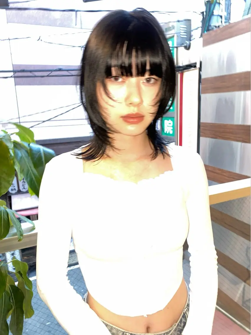 ミディアム カラー ウルフカット モデル募集中！ミカのヘアスタイル