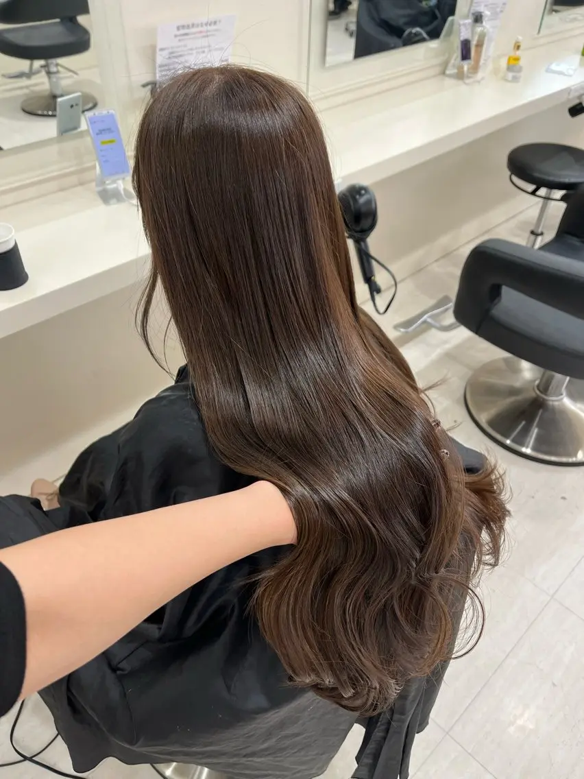 ロング カラー ブリーチ 透明感カラー ダブルカラー グレージュ ブリーチなしカラー 大人上品ベージュ 🎀HARUNAのヘアスタイル