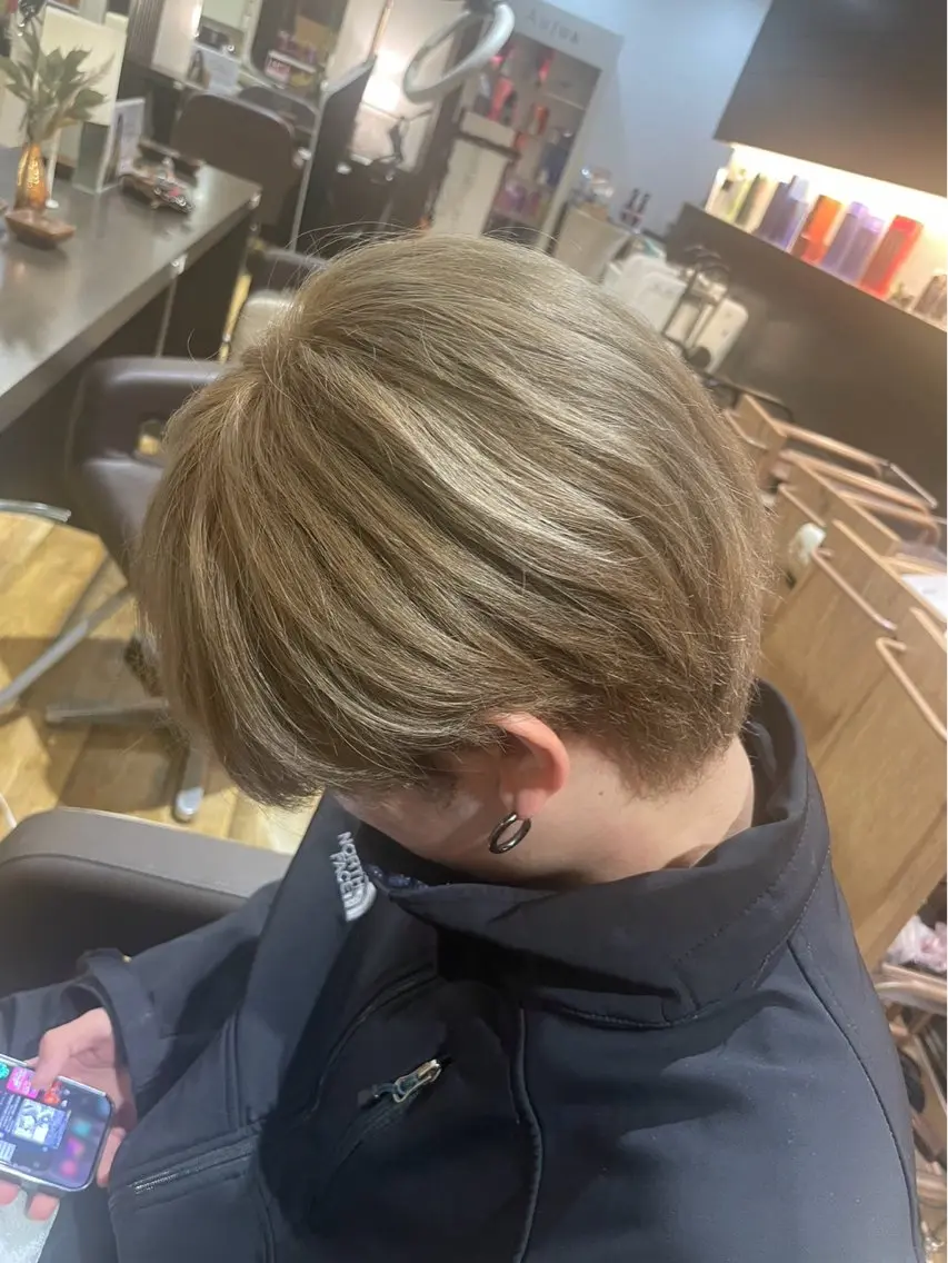 カラー メンズ カット ヘアカラー 朝田 拓実のヘアスタイル