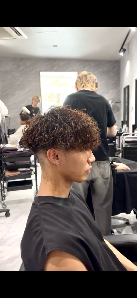 パーマ メンズ カット パーマ メンズパーマ 曲がる縮毛矯正　歩夢のヘアスタイル