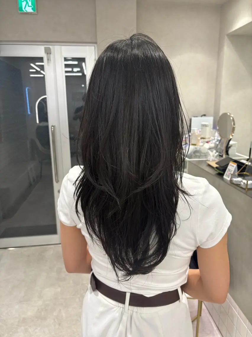 ロング ハッシュカット ハイレイヤー 韓国風ヘア レイヤーカット カット Yuta✂︎ 韓国レイヤー🪽のヘアスタイル