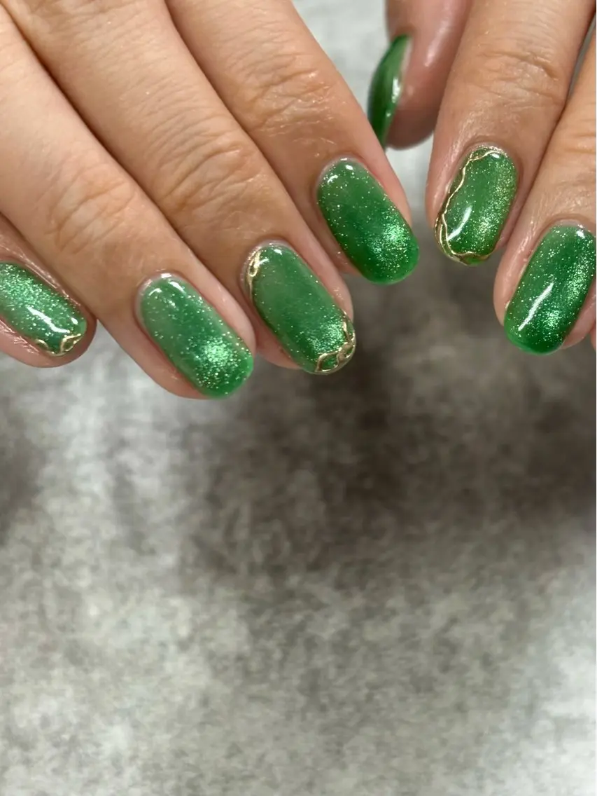 ネイル ハンドネイル FIORITURA Maikoのネイルデザイン