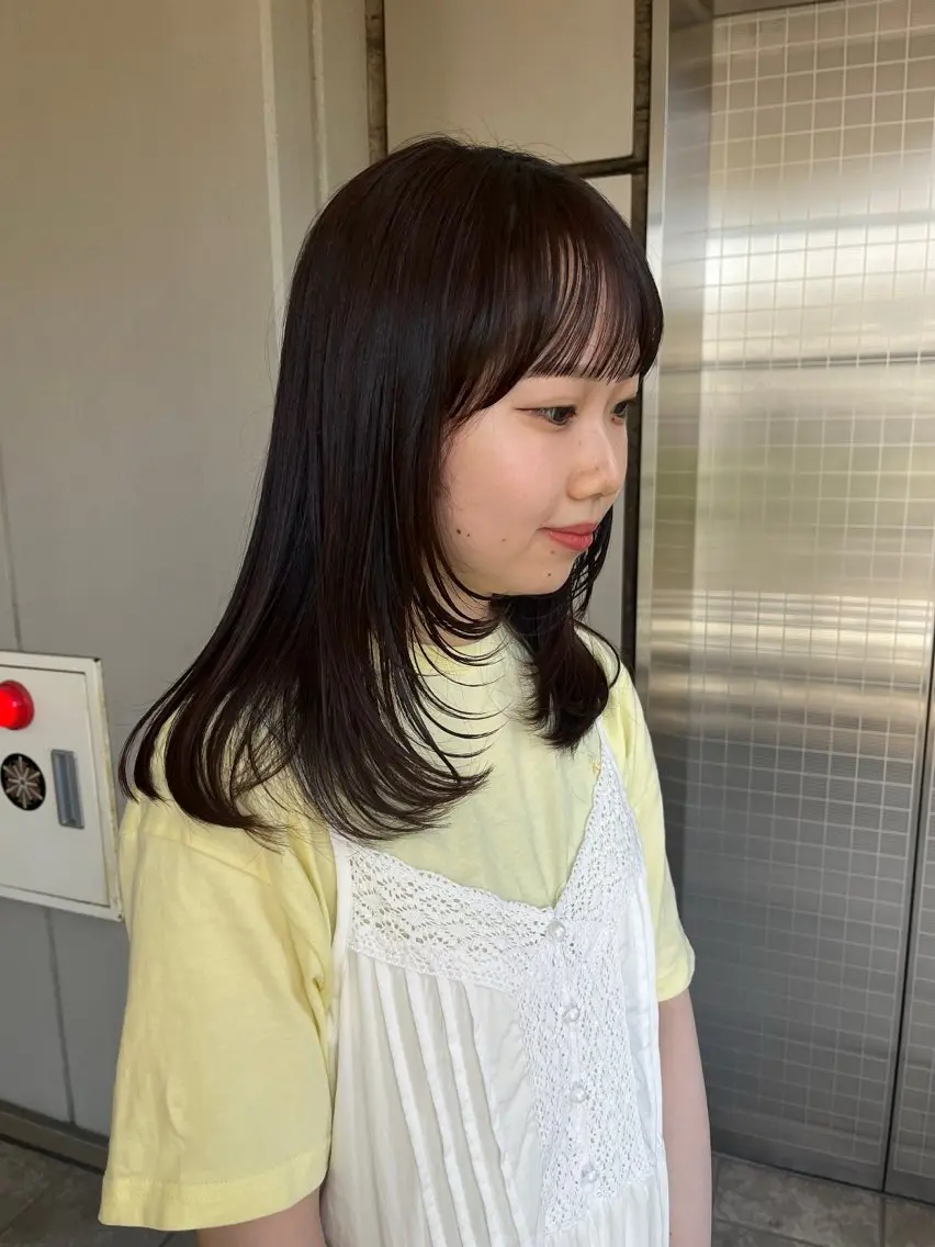 ミディアム レイヤーカット Nanami 〜mau〜のヘアスタイル