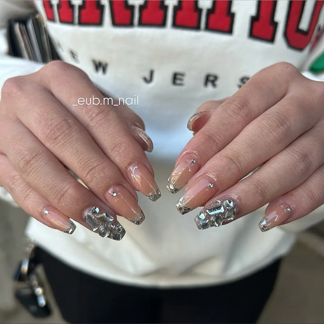 ネイル フレンチネイル ガラスフレンチ ハンドネイル 深夜ネイルサロン eub.m_nailのネイルデザイン