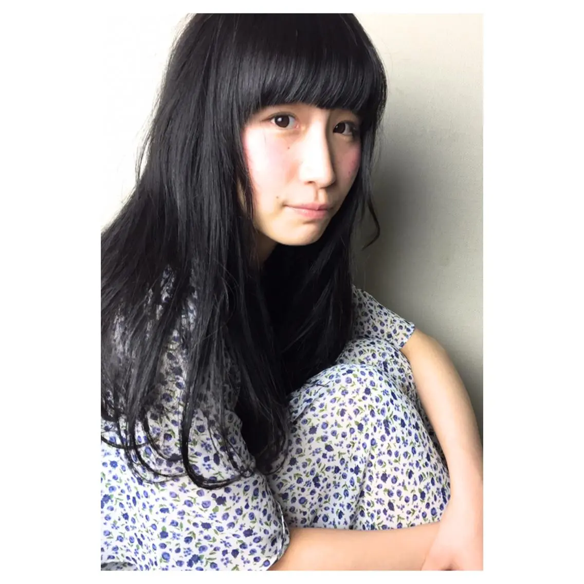 セミロング ロング カラー 黒髪 ブルーカラー ブルーブラック 透明感カラー 武田 久司のヘアスタイル