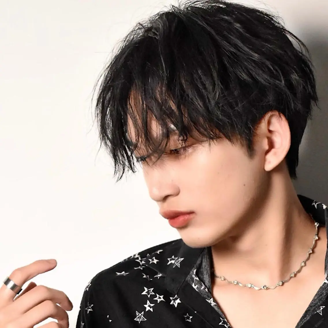パーマ メンズ センターパート メンズ韓国風 カット パーマ メンズパーマの達人 KAITOのヘアスタイル