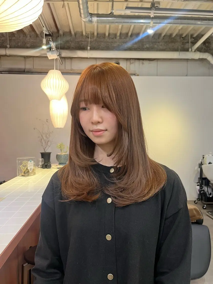 セミロング カラー Sanaダブルカラー ✨️パルコ徒歩1分のヘアスタイル