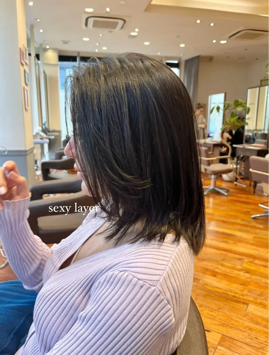 ミディアム かきあげバング レイヤーカット ｼｮｰﾄｶｯﾄ 梅田 山下　すみれのヘアスタイル