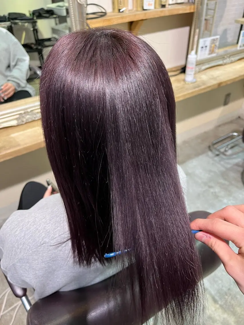 ミディアム カラー ヘアカラー トリートメント フェザーパーマ🌙 毛流れ yuzukiのヘアスタイル