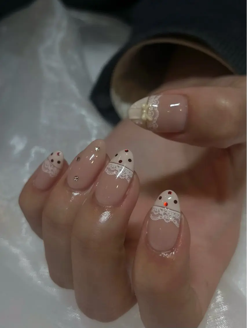 ネイル ハンドネイル prunelle .のネイルデザイン