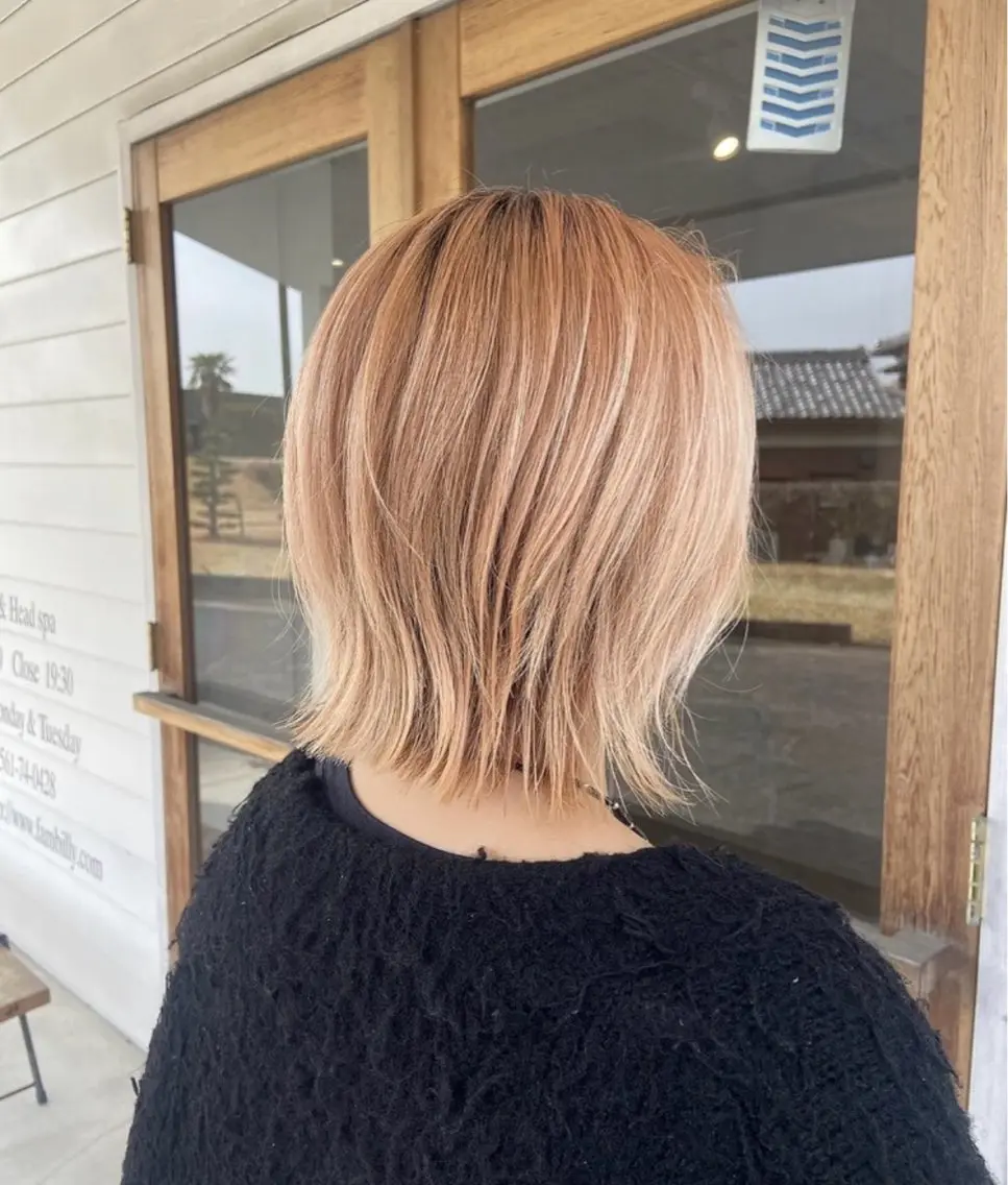 カラー 山城 大芽のヘアスタイル