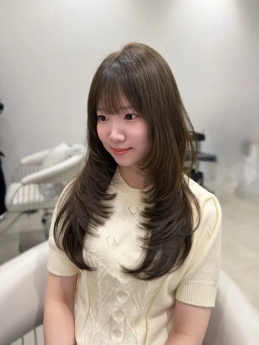 ロング カット ヘアカラー トリートメント SONA/レイヤー/ 顔周り/ダブルカラーのヘアスタイル